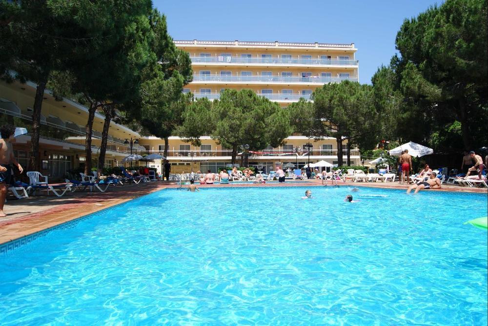 Hotel Best Mediterraneo Salou Exterior foto