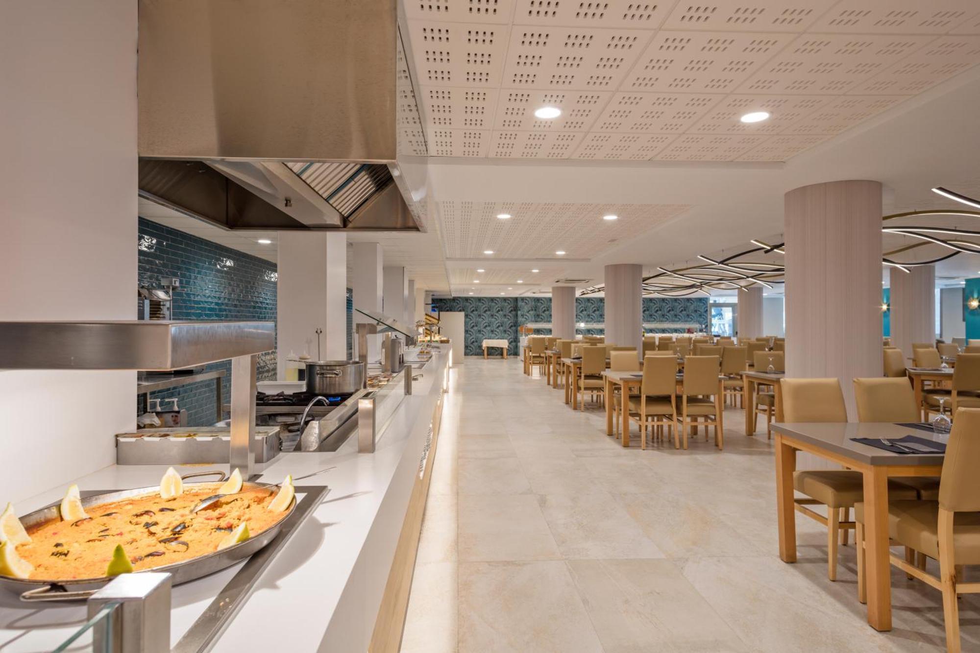 Hotel Best Mediterraneo Salou Exterior foto