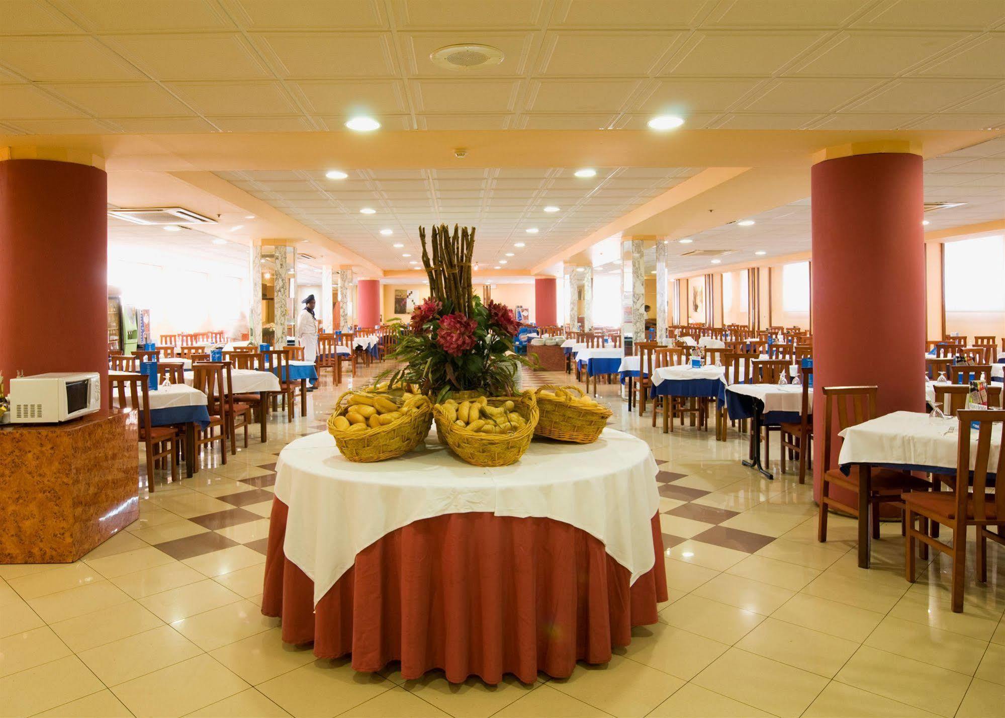 Hotel Best Mediterraneo Salou Exterior foto